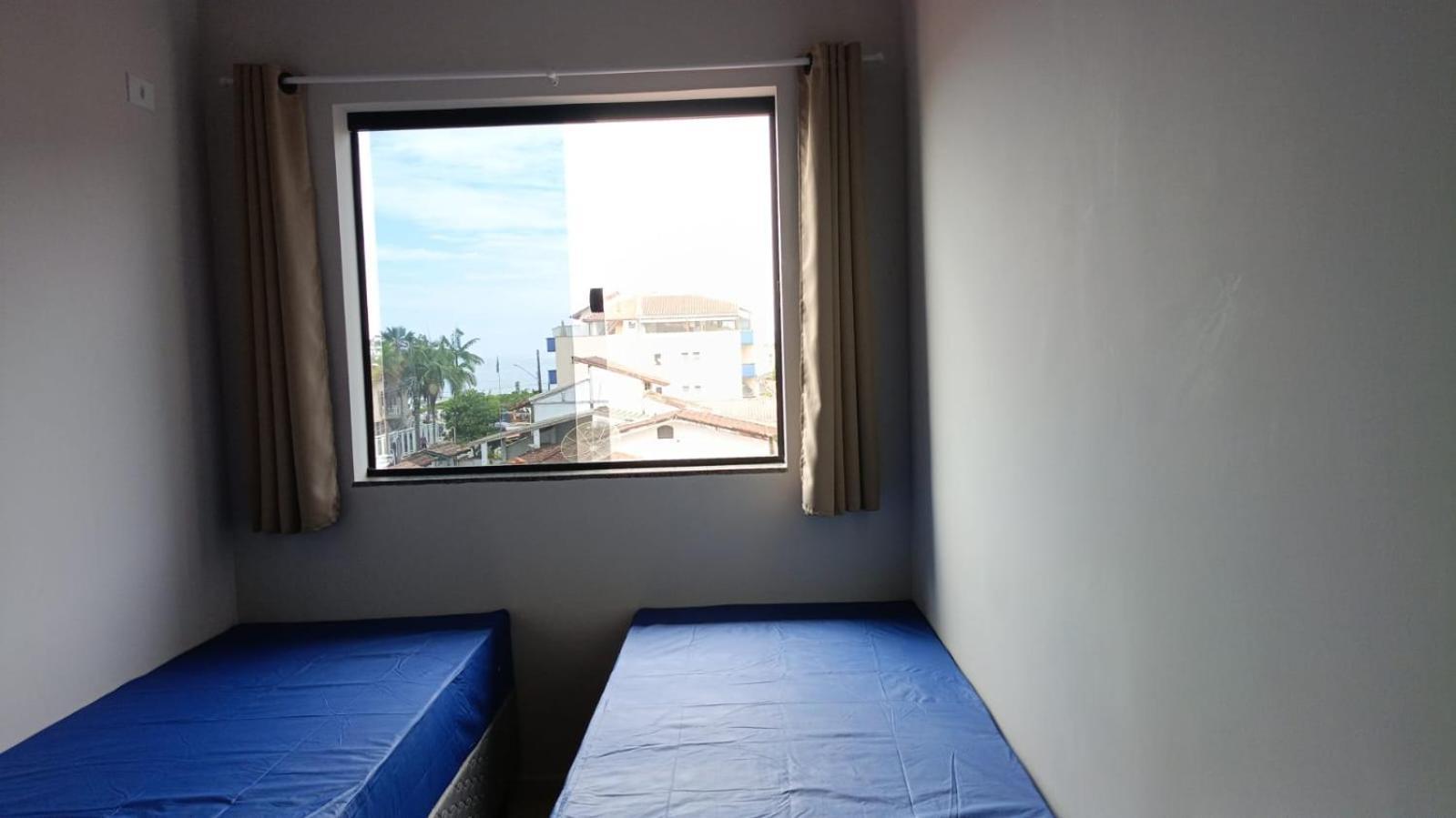 Pe Na Areia, Ubatuba, 2quartos, Inteiro , Wi-fi ,garagem Apartment *