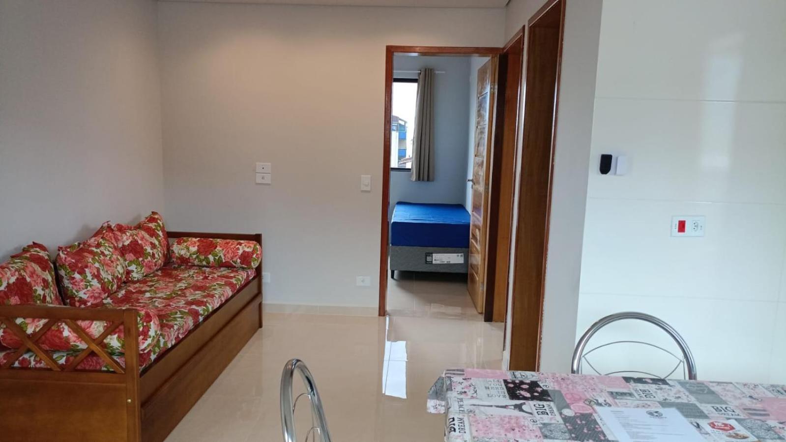 Apartment Pe Na Areia, Ubatuba, 2quartos, Inteiro , Wi-fi ,garagem Ubatuba